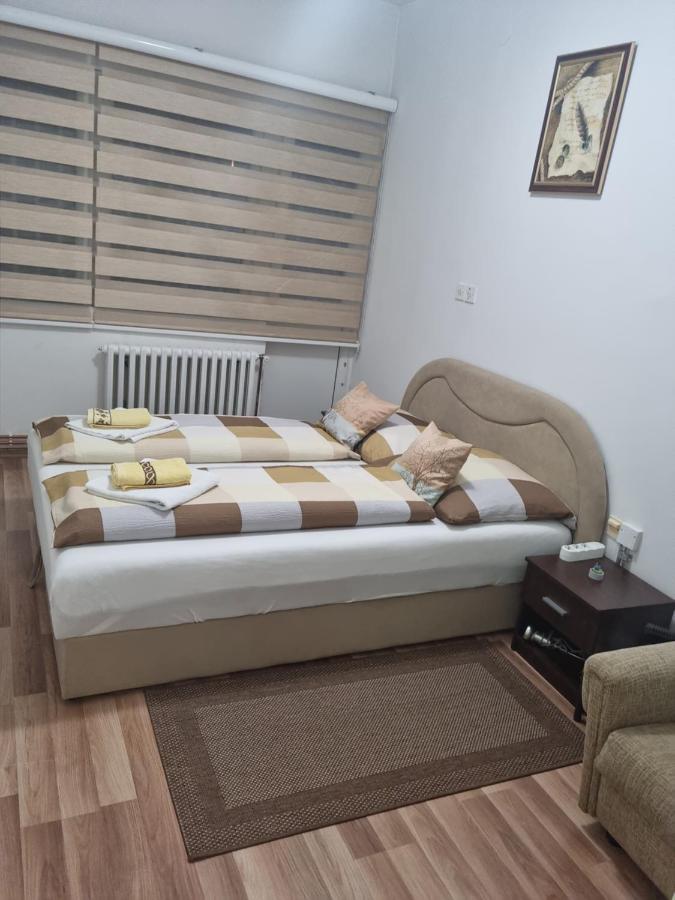 Apartman Meka SJJ Exterior photo