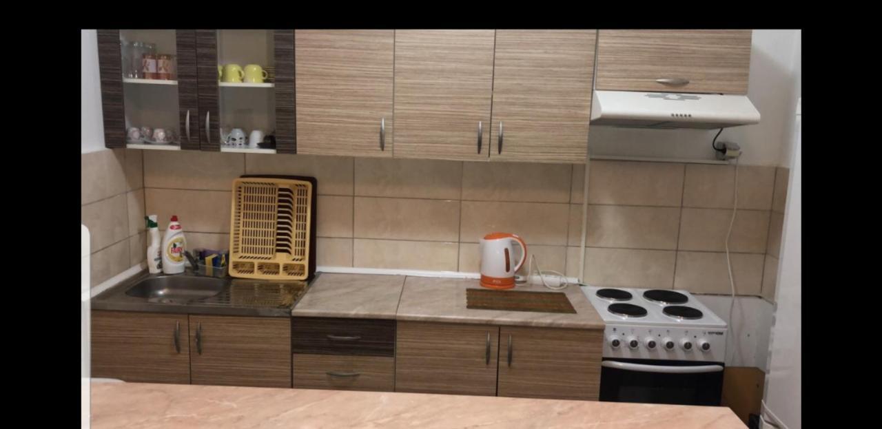 Apartman Meka SJJ Exterior photo