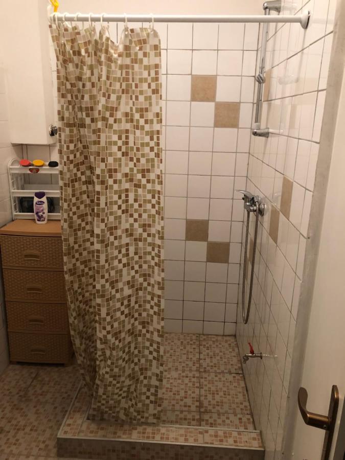 Apartman Meka SJJ Exterior photo