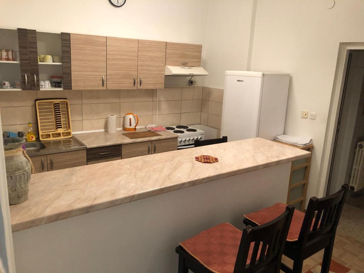 Apartman Meka SJJ Exterior photo